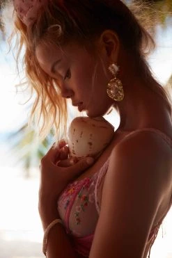 Victorias Secret Shop Plumeria Bouquet Bra