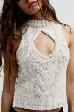 Knitz Shop Keke Cable Knit Tank