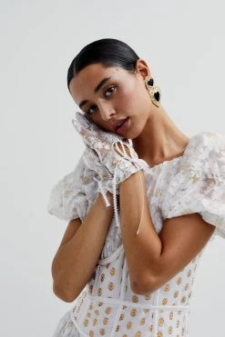 Ready-to-Wear Lupita Glove