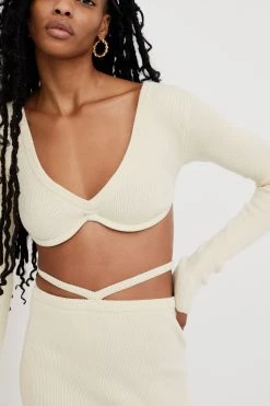 Knitz Jourdin Cross Front Top