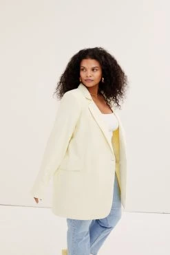 Ready-to-Wear Shop Courtney Blazer