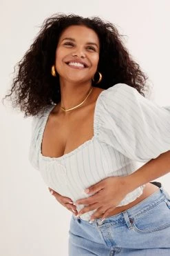 Ready-to-Wear Leslie Crop Top