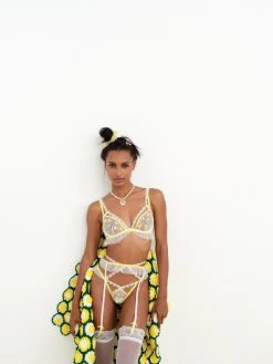 Victorias Secret New Summer Lovin' Underwire Bra 14 Victorias Secret New Summer Lovin' Underwire Bra