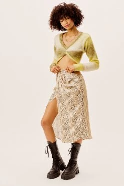 Knitz Shop Celeste Twist Front Crop Sweater