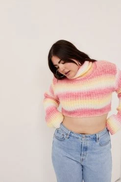 Knitz Shop Rosa Turtleneck Crop Sweater