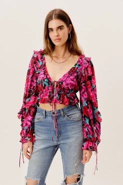 Ready-to-Wear Scarlett Top Shop
