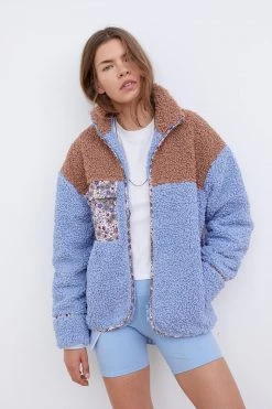 For Love & Leisure Shop Sherpa Fleece