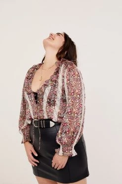 Ready-to-Wear Shop Vanessa Blouse